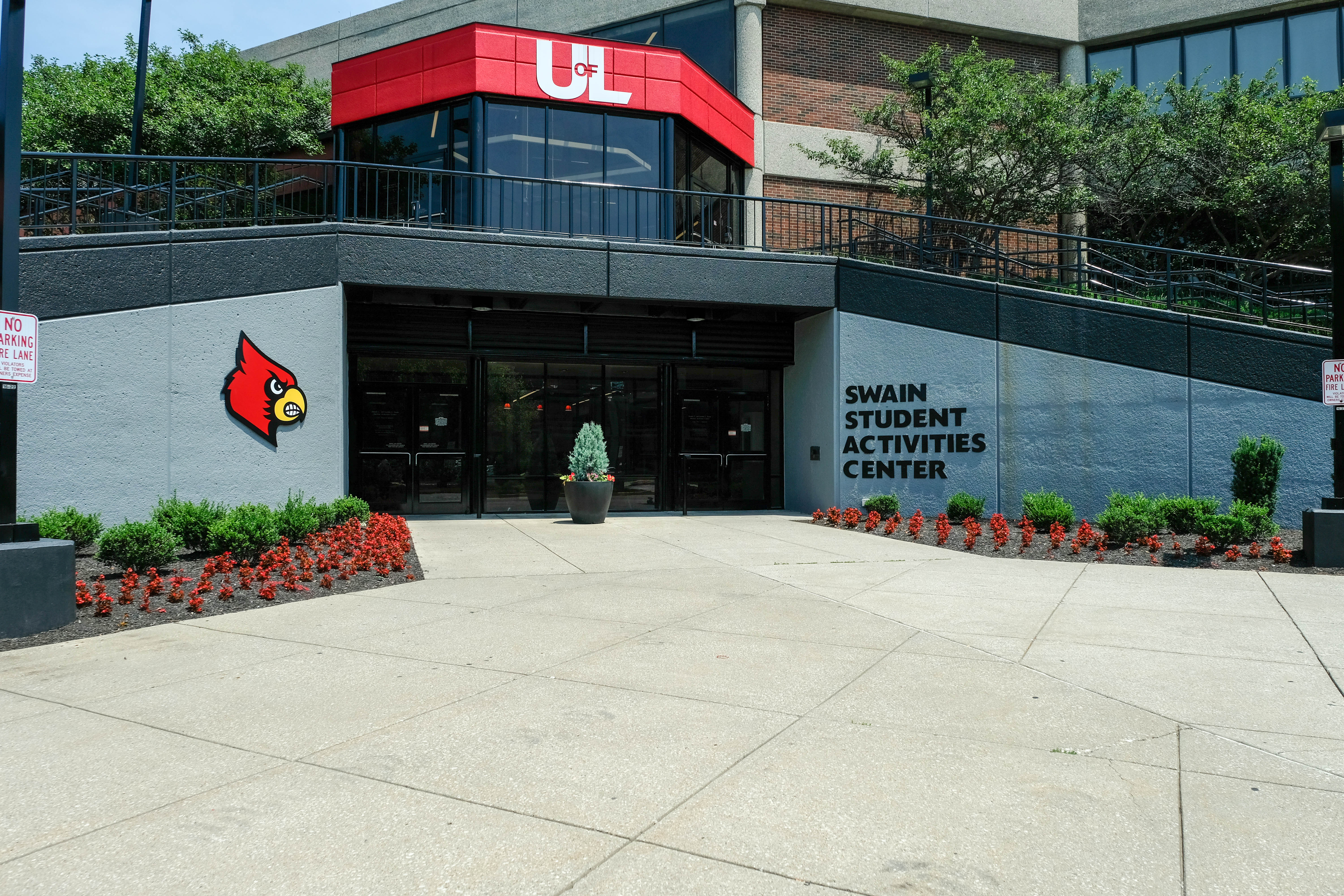 Setting the Bar : University of Louisville – College of Business